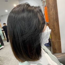 -艺格造型染发烫发