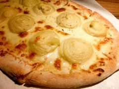 芝士榴莲披萨-LYFATTI 莱芙缇(赣水路店)