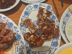 -老天桥酱肉烧饼夹肘子(天桥店)