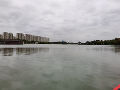-红莲湖