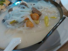 萝卜手工双丸煲-旭璟酒家·传统粤菜·湘菜(逸景路店)