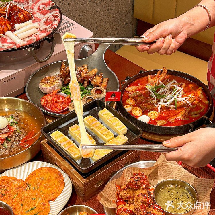 来广州第一件事：吃巨巨巨拉丝的烤芝士条！！