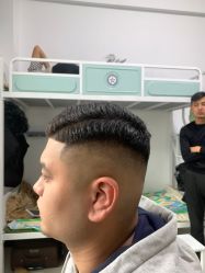 -贝勒爷专业男发