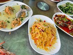 -四川小胡子海鲜(丁村万人海鲜广场店)