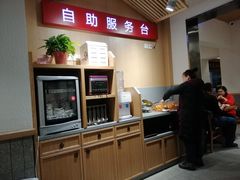 -南城香·饭香串香馄饨香(赵公口店)