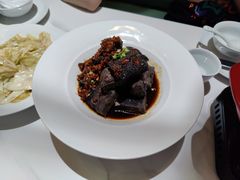 -楚山晓·湖北菜(武汉光谷K11店)