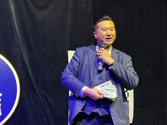 -喜剧部落脱口秀(三里屯店)