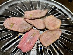 -炼火烤肉店