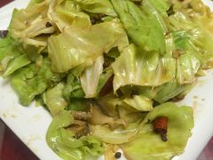 大头菜炒螺片-1910老鲁味海鲜·戳子肉·青岛菜(金沙滩店)