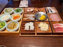 -银米·云南传统过桥米线(双廊黑金冠店)