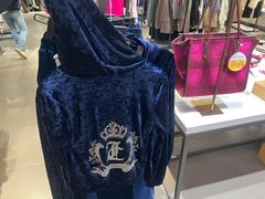 -唯品会(北京国瑞城店)