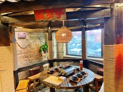 -破瓦寒窑·地摊烤羊排