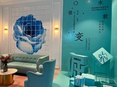 -希岸·轻雅酒店(广州白鹅潭艺术中心花地湾地铁站店)