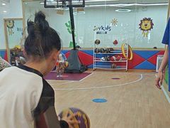 -卓跃儿童运动馆(新世界百货中心)