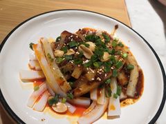 -渝信川菜 · 川味家常菜(财富购物中心店)