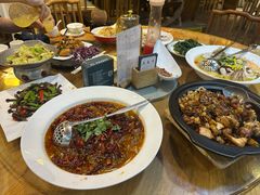 -花溪雨·森林餐厅(石基店)