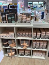 -丽婴房(新世界城店)