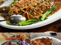 -鲤鱼塘农家山庄