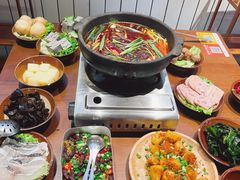 -黔有有贵州酸汤夺夺粉火锅(五味十字店)