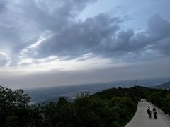 -鬼笑石后山停车场