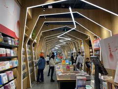 -覔书店(壹方城店)