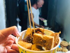 -仓桥直街臭豆腐
