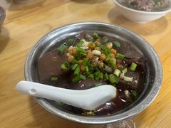 -周记翘脚牛肉