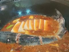 -哈尔滨烧烤·山河村铁锅炖(交大店)