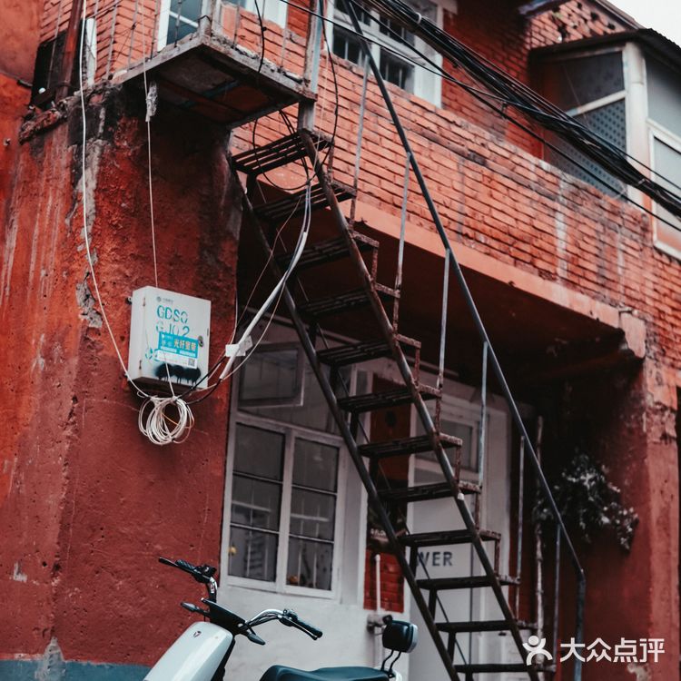郑州攻略|红砖里值得逛隐秘人间烟火巷子