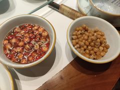 -乡土黄·鲜牛肉火锅·小龙虾(兴业街店)