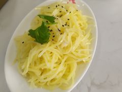 可口土豆丝-喜福湾虾仁水饺