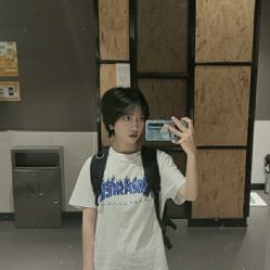 -朗峰专业美发沙龙