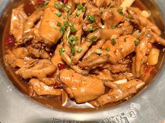-胖哥俩肉蟹煲(济南世茂国际广场店)