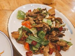 -郑件洋芋饭庄
