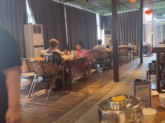 -湘力力小院·鱼汤泡饭(枫林路店)
