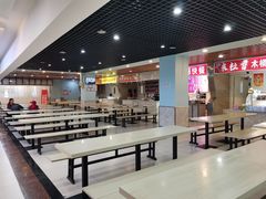 -三旗百汇商品城