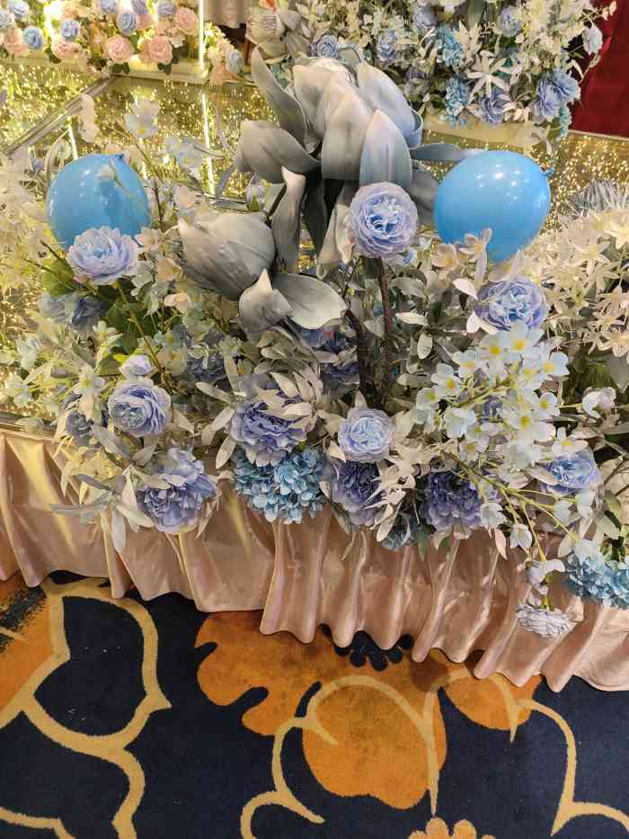 徽宴楼(玫瑰之约店)-"来合肥了,又一次出差,每次来合肥出差,吃.