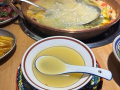 -洱火云南酸菜牛肉火锅(石景山当代商城店)