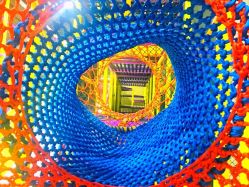 -蹦贝运动中心·蹦床·攀岩·闯关(龙岗店)