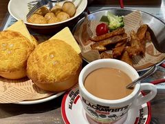 -兴华里茶记(禅城同济首店)