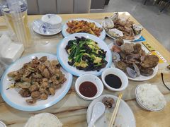 -叶存利海鲜大馅饺子(东戴河止锚湾店)