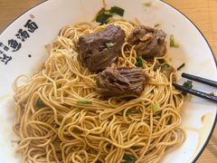红烧牛腩拌面-阿达师傅鱼汤面