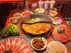 -朱光玉火锅馆(小寨原力场店)