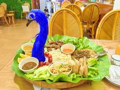 -沐毫傣泐云南菜孔雀宴•手抓饭傣味烧烤(曼听公园店)
