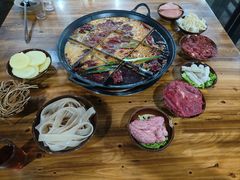 -正南齊北重庆老火锅(光华村直营店)
