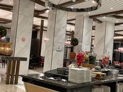 -上海虹桥西郊假日酒店