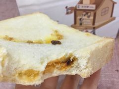 菠萝奶酥吐司-爸爸糖吐司面包(大连高新锦辉商场店)
