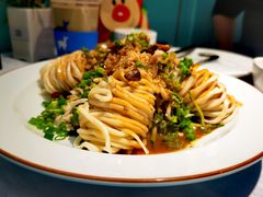 招牌鸡丝凉面-玉玲珑(陆家嘴店)