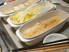 -海底捞火锅(新松江路店)