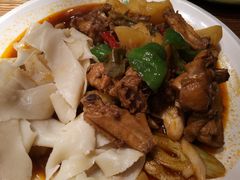 沙湾大盘鸡-塔哈尔·新疆盛宴(城西银泰店)